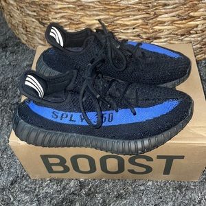 Yeezy Boost 350 V2 "Dazzling Blue"